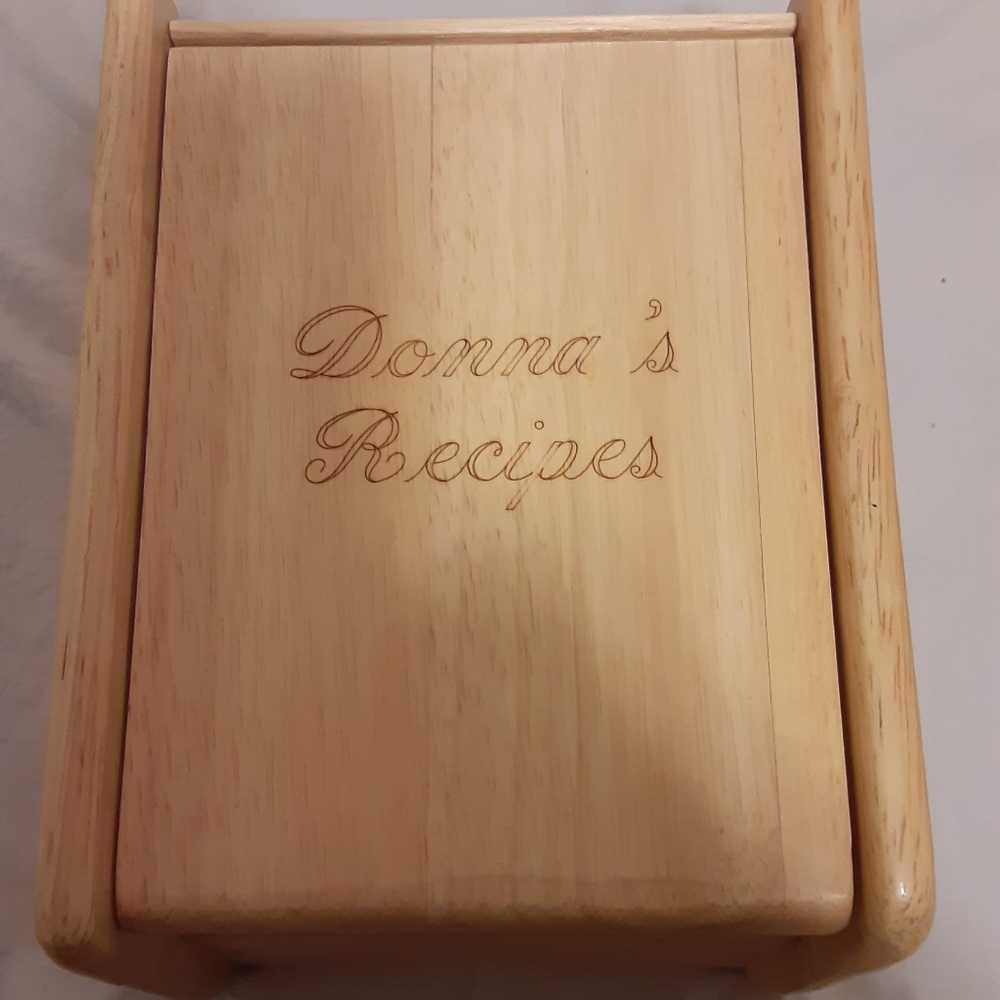 Wooden Recipe Box Personalized with the name Donna